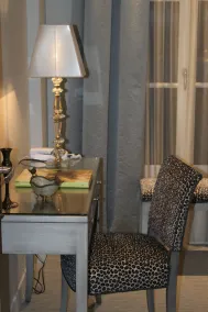 My Home In Paris - Room