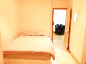 SS Property Hub - Family Apartment Kensington - Zimmer
