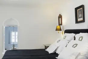 The Tsitouras Collection - Chambre