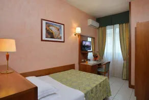 Astor Hotel - Room