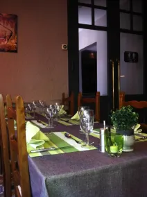Logis Hotel Le Clos Des Oliviers - Restaurant