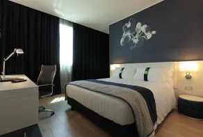 Holiday Inn Milan Nord Zara by IHG - Chambre