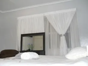 Noble Hearts Bed & Breakfast - Room