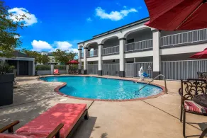 Best Western La Place Inn - Pool