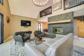 Stunning Valdosta A-frame Home With Private Pool! - Interiør