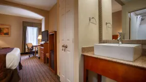Best Western Plus Edison Inn - Salle de bain