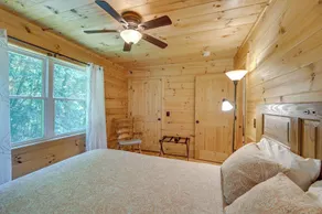 Warm & Cozy Cabin w/ Deck on Top of the Blue Ridge - Rom
