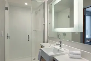 SpringHill Suites by Marriott Houston Northwest - Salle de bain