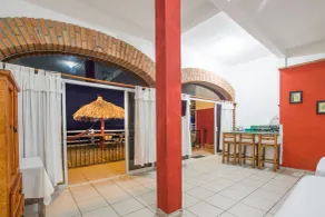 Traditional Sierra Leon Oceanfront Rooms - Adults Only - Zimmer