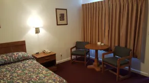 Tall Winds Motel - Zimmer