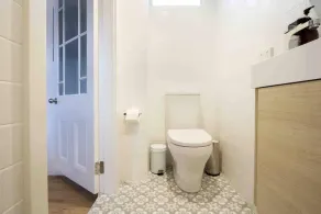 205 Young St Sue - Baño