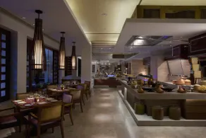 The Peninsula Manila - Restaurant