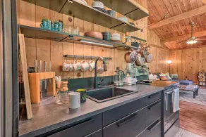 High Falls Restorative Cabin in the Woods! - Interiør