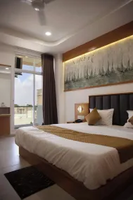 The Grand Shiva - Room