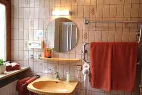 Standard Doppelzimmer Kat. A - Salle de bain