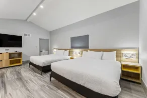 Days Inn & Suites by Wyndham Texas City-Galveston Area - Chambre