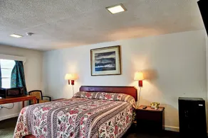 Hospitality Inn - Zimmer