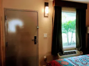 Tropical Inn & Suites, downtown clearwater - Værelse