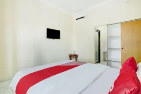 Hotel O Pondok Dukuh - Room