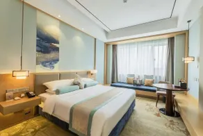 Century Runhua Hotel - Room