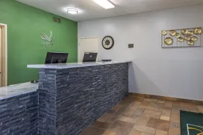 Quality Inn Kirksville - Lobby
