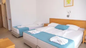 Otel Kefalos - Habitación