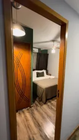 Pé na Areia Abraão - Room