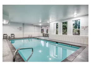 Holiday Inn Express Federal Way - Seattle South by IHG - Piscine