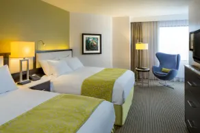 The Hollis Halifax a DoubleTree Suites by Hilton Hotel - Room