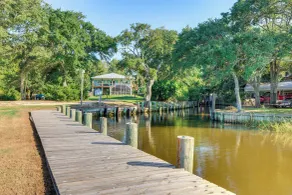 Waterfront Gulf Coast Home w/ Outdoor Oasis! - Interior