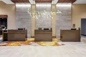 Embassy Suites by Hilton Jonesboro Red Wolf Convention Center - Réception