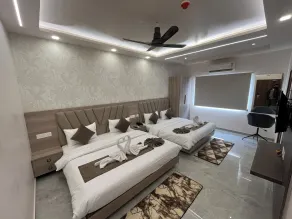 Aaditri Inn - Camera