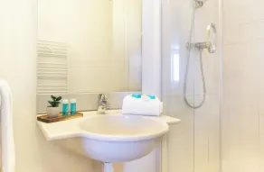 City Residence Access Strasbourg - Salle de bain