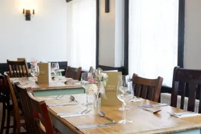 George Hotel by Greene King Inns - Restaurant