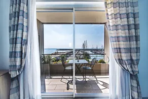 Aregai Marina Hotel & Residence - Quarto