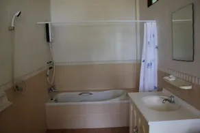 Wattana Resort - Badezimmer