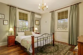 Crabtree House - Camera