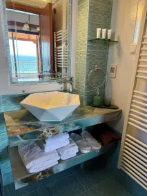 Sofotel - Refined Comfort, Koroni Centre - Bad