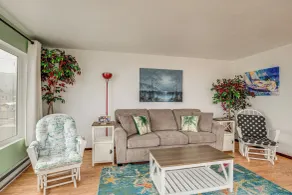 Quaint Rockaway Beach Gem: Walk to Shore! - Intérieur