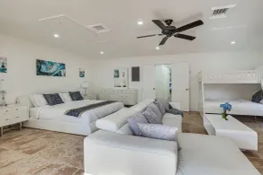 Pool & Hot Tub: Spacious Villa in Coral Springs! - Innenbereich