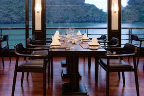 Peony Cruises - Restaurant