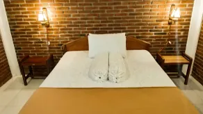 Genthong Homestay - Chambre