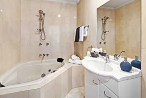 Daylesford Spa Accommodation - Bathroom