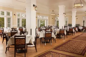 Lake Yellowstone Hotel & Cabins - Inside the Park - Restaurante