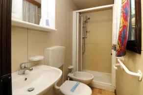 International Camping Torre Cerrano - Bathroom
