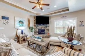 4BR Retreat w/ a Saltwater Pool & Fire Table - Interiør