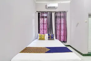 OYO Life 92575 Zazi Homestay - Zimmer