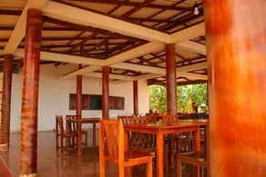 Under Water Safaris and Resort - Restaurant
