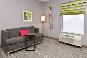Hampton Inn & Suites St. Paul Oakdale/Woodbury - Vue de la chambre