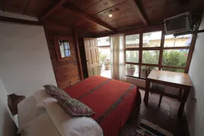 Yellow House Hostel B&B - Room